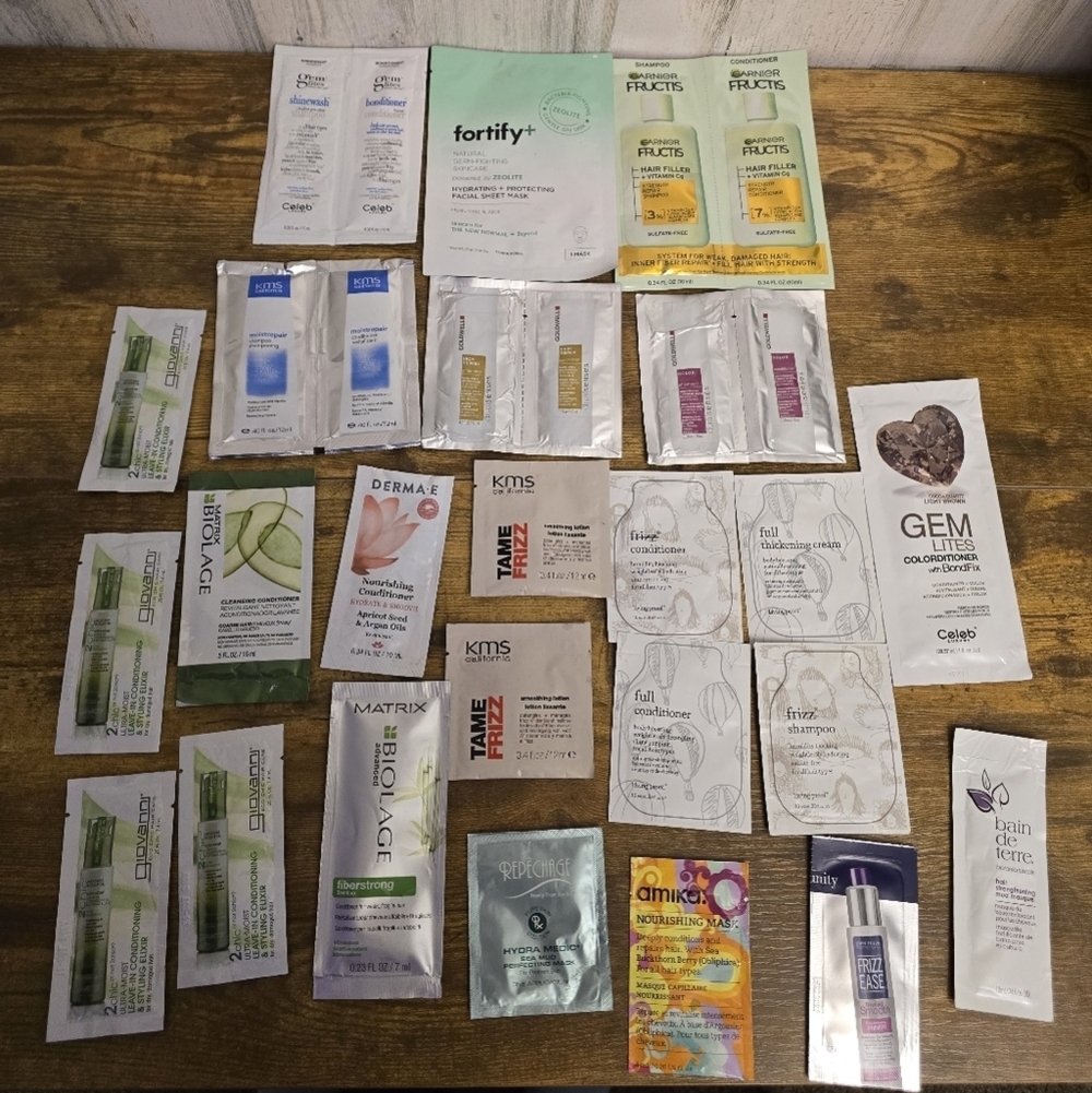 Large Sample Lot Of 29 Great Mix Of Different Samples